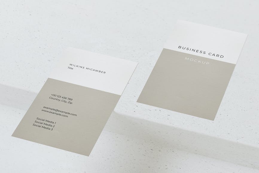 Vertical Business Cards Mockup QSJJTMG