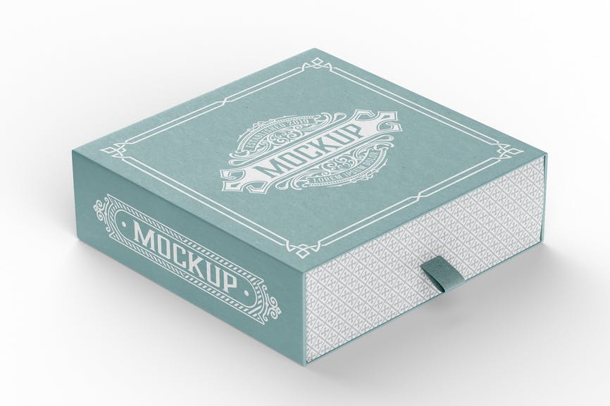 Closed Cardboard Box 3D Mockup MT3E39E