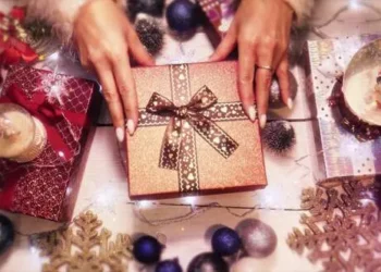 Videohive New Year Magic Present 55814436